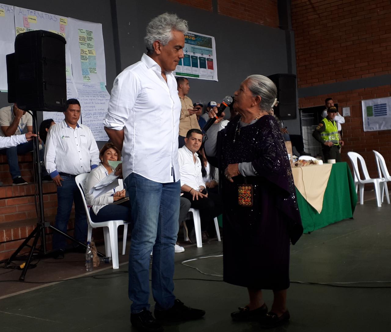 “A pesar de las diferencias se puede construir un territorio sostenible”: Minambiente “A pesar de las diferencias se puede construir un territorio sostenible”: Minambiente