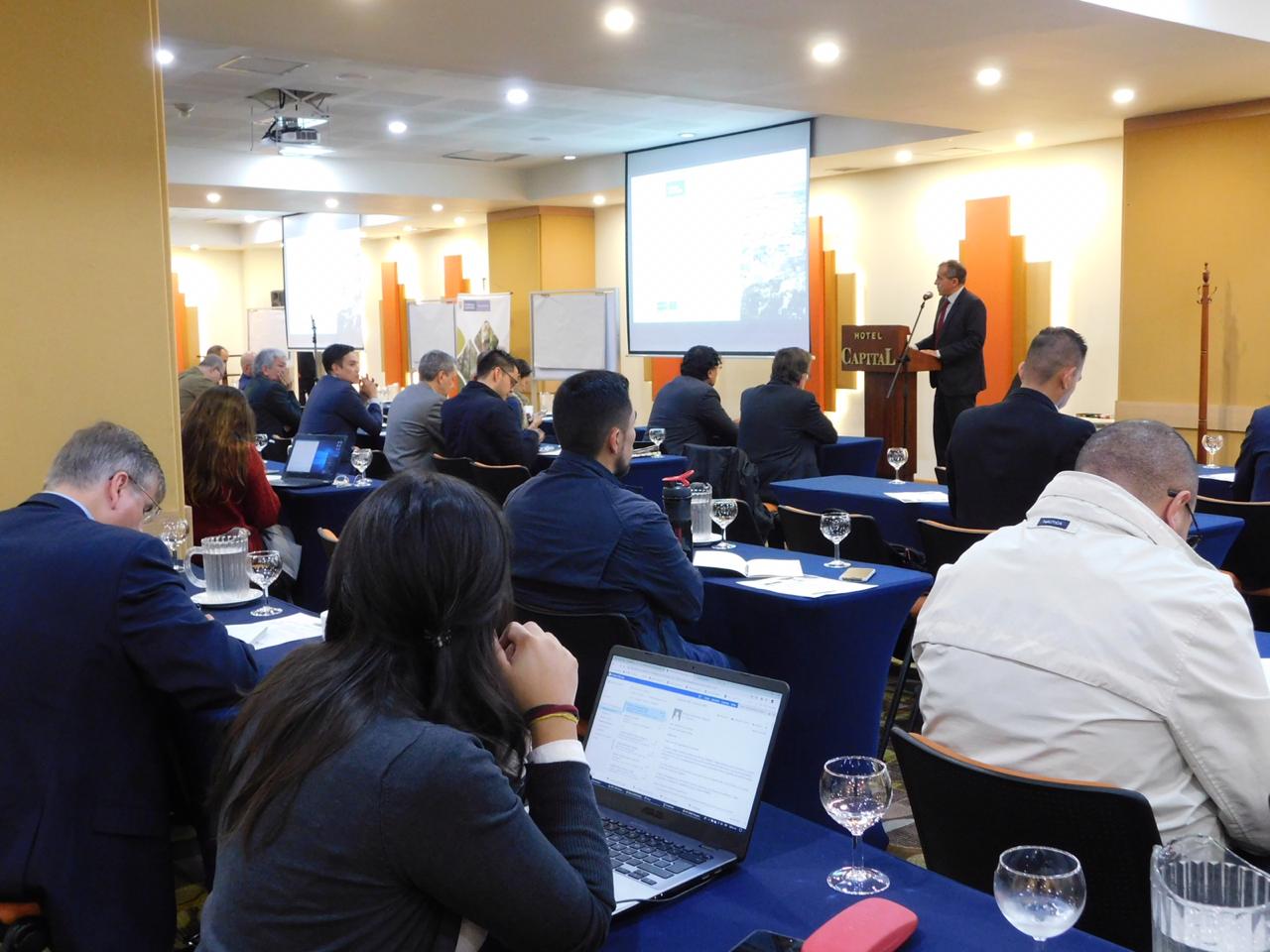 Colombia consolida la Estrategia Nacional de Movilidad Eléctrica Colombia consolida la Estrategia Nacional de Movilidad Eléctrica
