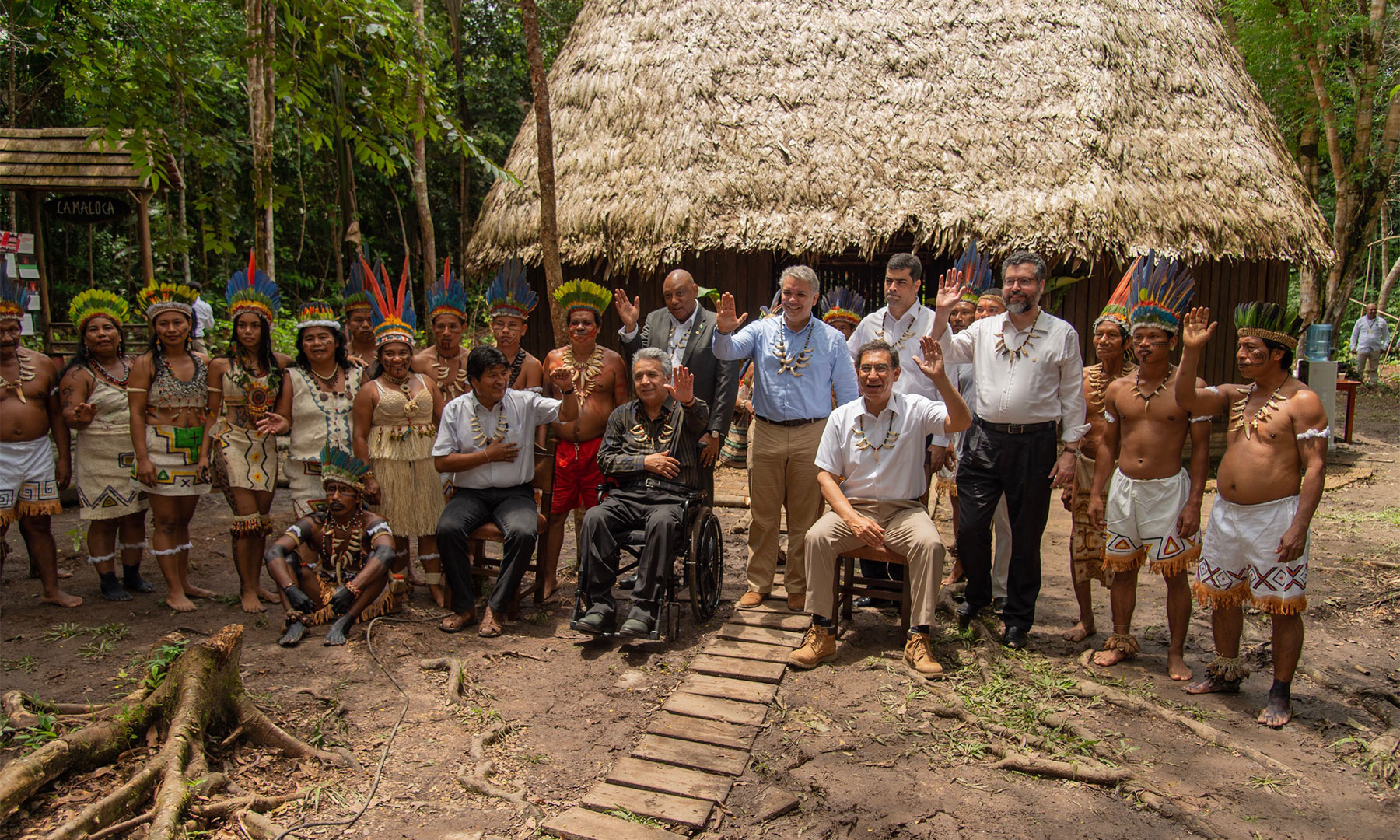 En La Cumbre Por La Amazonía, se firmó el «Pacto de Leticia», un acuerdo que establece enfrentar muchas de las causas de la deforestación. En La Cumbre Por La Amazonía, se firmó el «Pacto de Leticia», un acuerdo que establece enfrentar muchas de las causas de la deforestación.