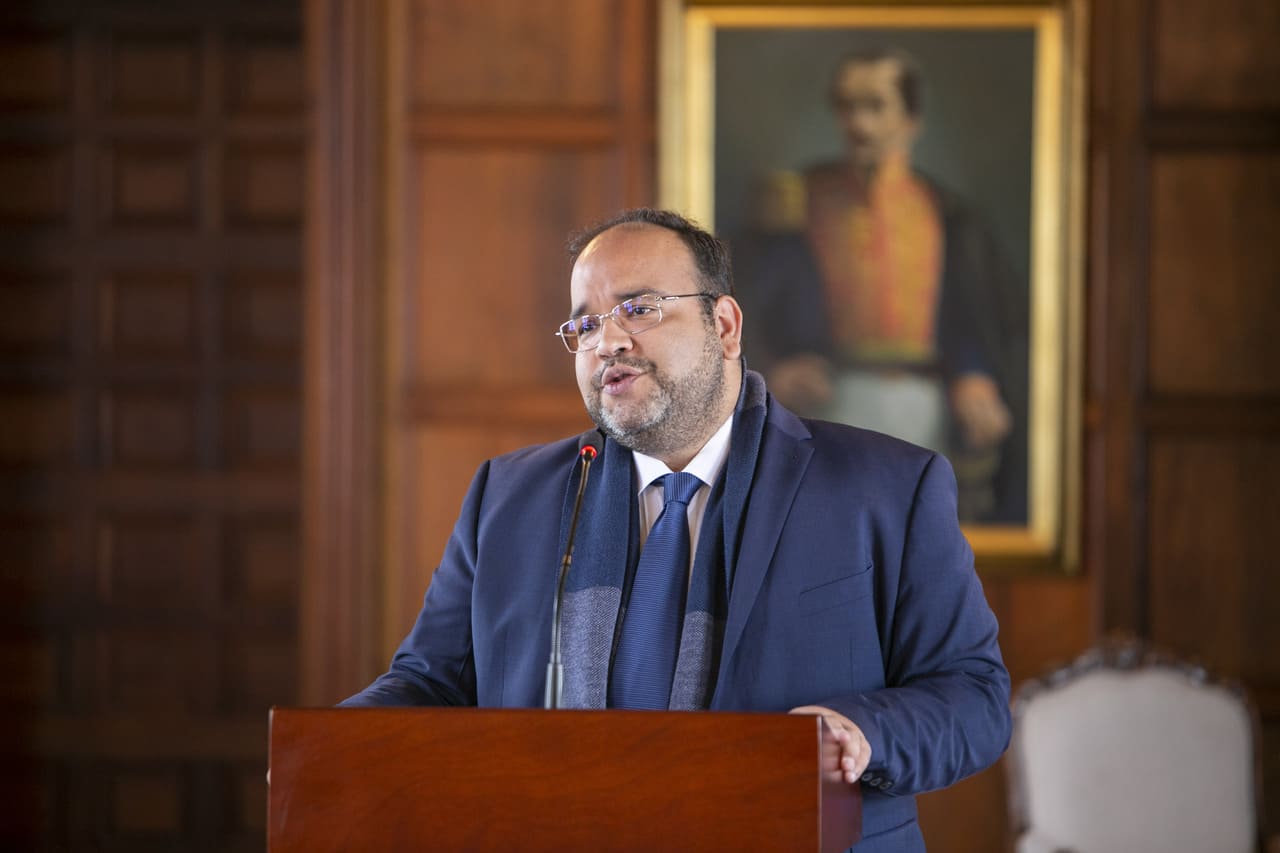 “Debemos garantizar incentivos económicos que beneficien la biodiversidad”: Viceministro de Ambiente “Debemos garantizar incentivos económicos que beneficien la biodiversidad”: Viceministro de Ambiente