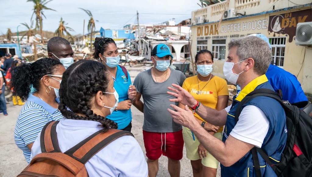 MinAmbiente lidera restauración de manglares, bosque seco y corales afectados por el Huracán Iota en Providencia MinAmbiente lidera restauración de manglares, bosque seco y corales afectados por el Huracán Iota en Providencia