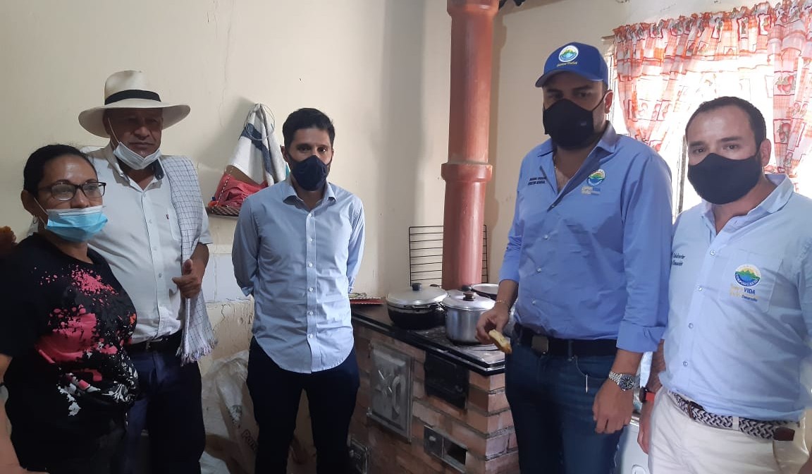 MinAmbiente y DNP diseñaron una metodología que beneficia a hogares rurales MinAmbiente y DNP diseñaron una metodología que beneficia a hogares rurales