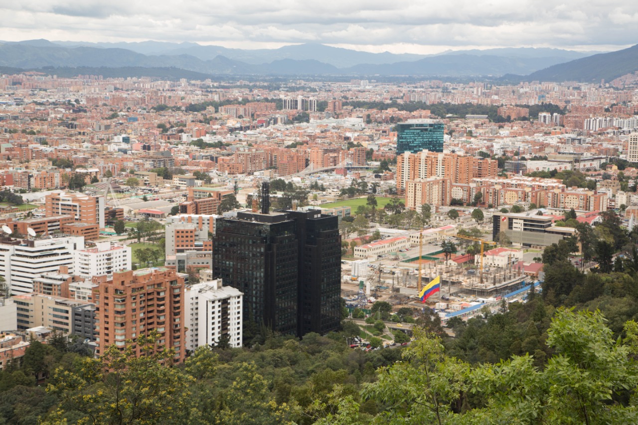 Minambiente y Asocapitales promueven estrategia de Pagos por Servicios Ambientales en ciudades capitales del país Minambiente y Asocapitales promueven estrategia de Pagos por Servicios Ambientales en ciudades capitales del país