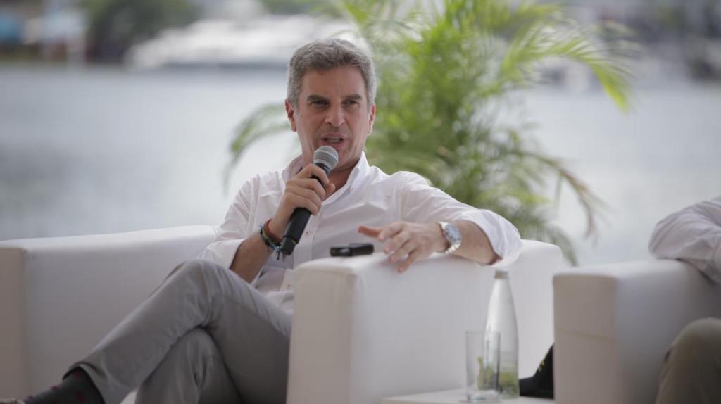 Ministro de Ambiente designa equipo exclusivo para la bahía de Cartagena Ministro de Ambiente designa equipo exclusivo para la bahía de Cartagena