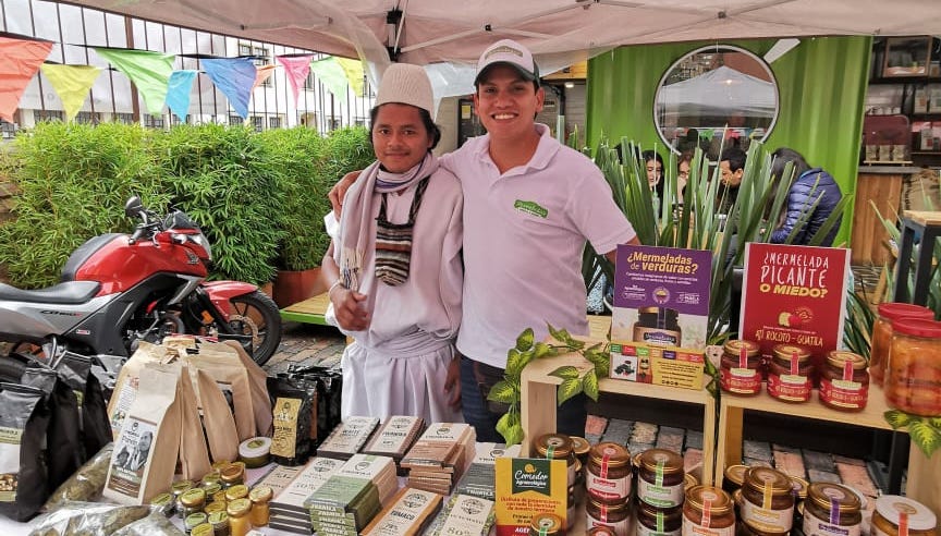“Los Negocios Verdes siguen trabajando y vendiendo sus productos. Es el momento de apoyarlos”: Minambiente “Los Negocios Verdes siguen trabajando y vendiendo sus productos. Es el momento de apoyarlos”: Minambiente