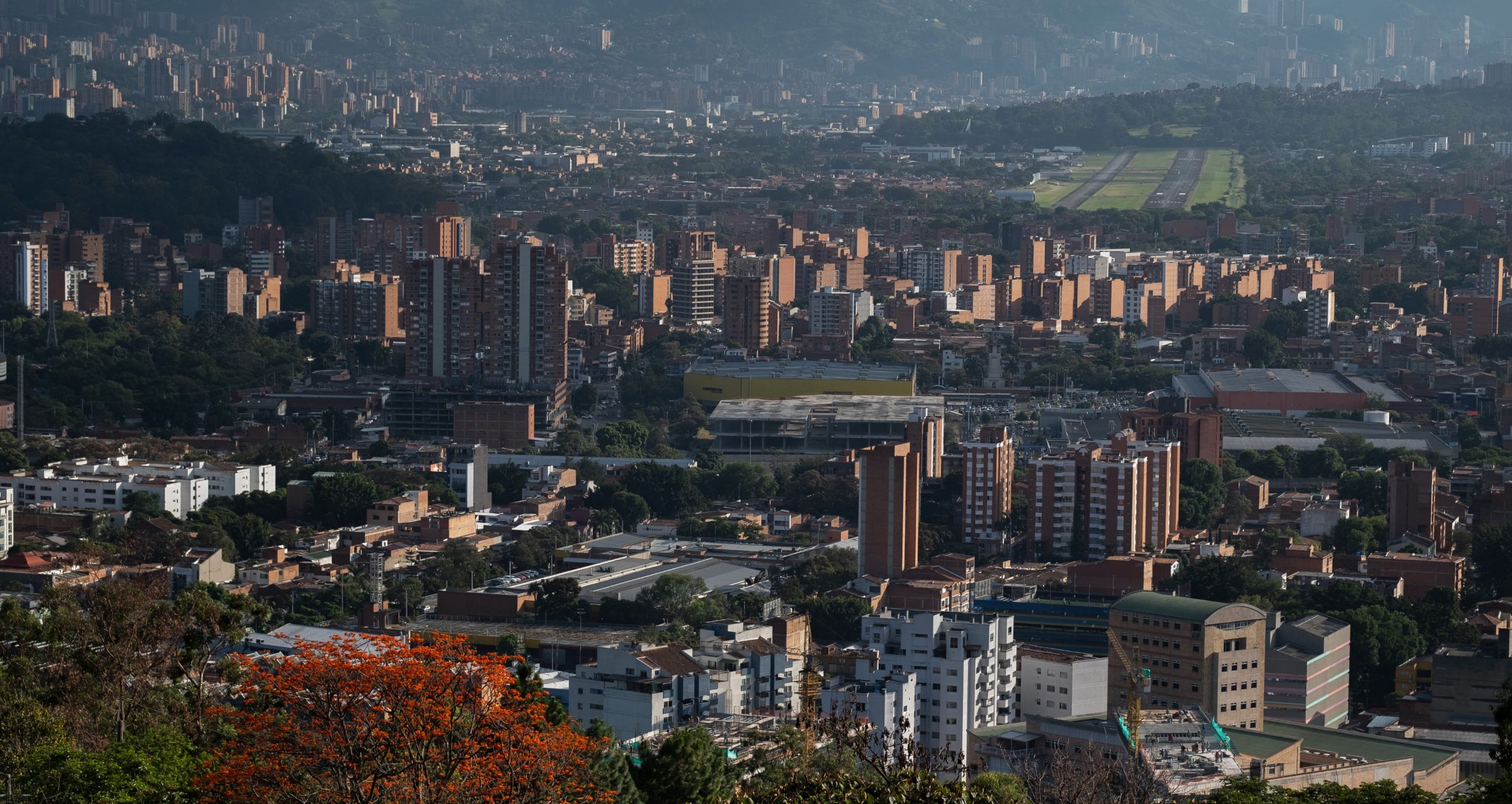 En 16 ciudades se identificaron 48 iniciativas que reducirían 3,5 millones de toneladas de CO2 al 2030