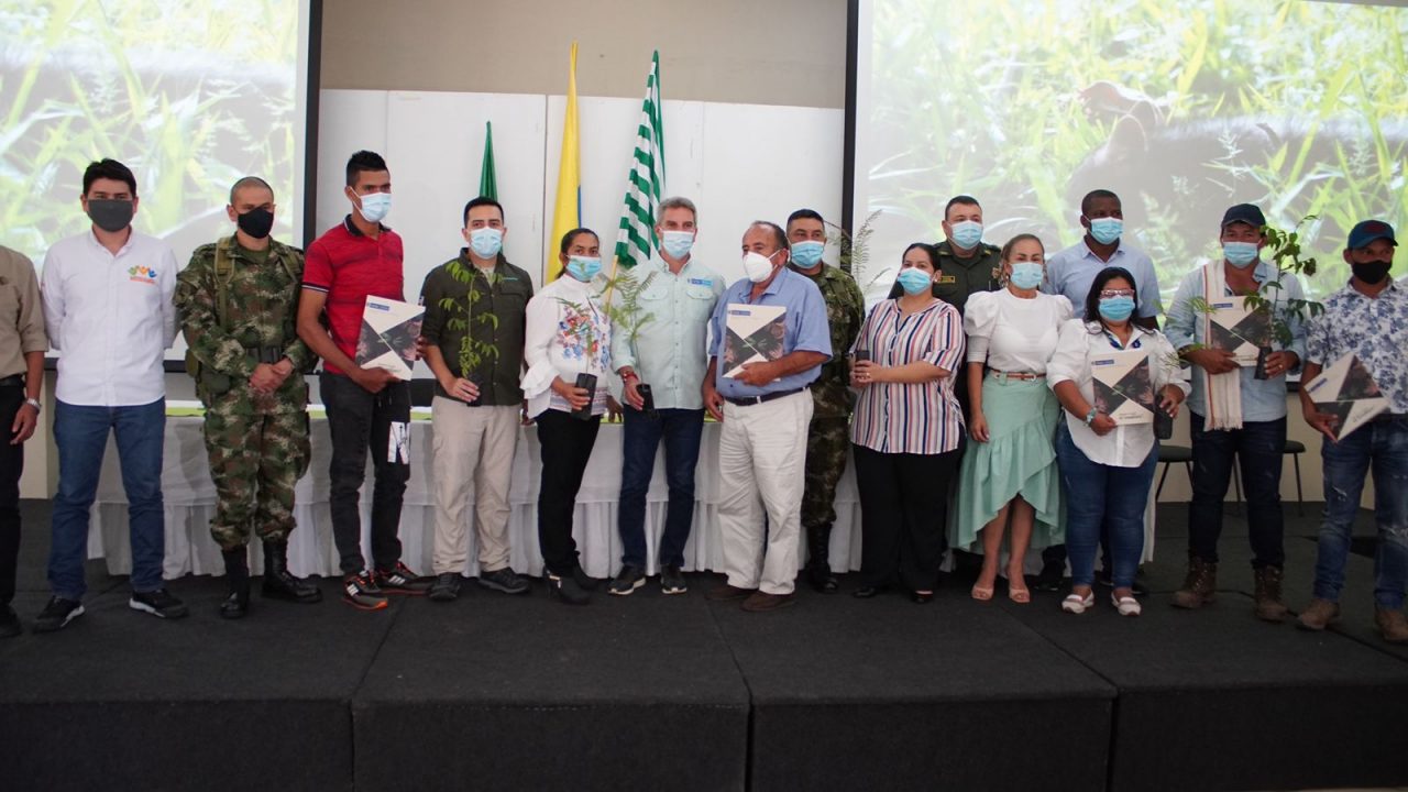 Minambiente y Juntas de Acción Comunal del Meta, comprometidos con la restauración Minambiente y Juntas de Acción Comunal del Meta, comprometidos con la restauración
