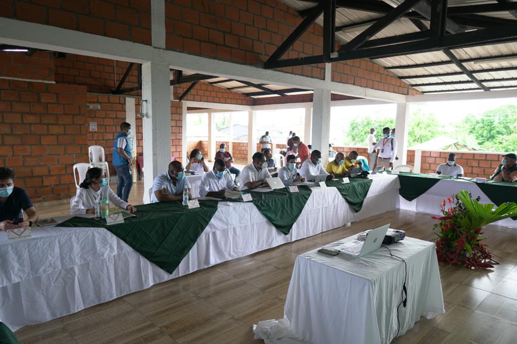 Viceministro Galarza discutió agenda ambiental en Nuquí y escuchó a las comunidades Viceministro Galarza discutió agenda ambiental en Nuquí y escuchó a las comunidades