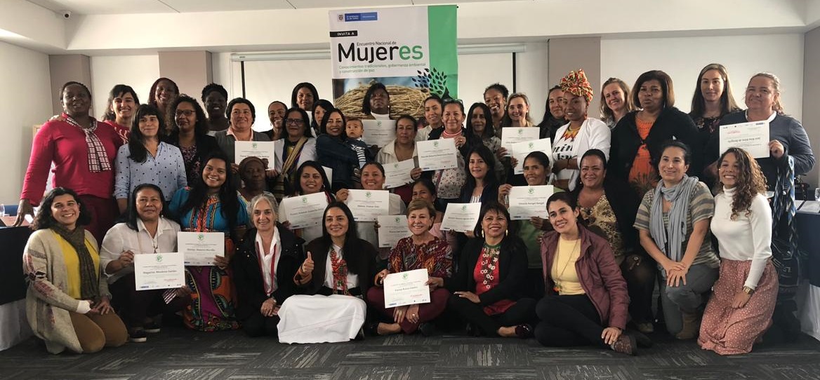 MinAmbiente lideró Encuentro Nacional de Mujeres: Conocimientos Tradicionales, Gobernanza Ambiental y Construcción de Paz MinAmbiente lideró Encuentro Nacional de Mujeres: Conocimientos Tradicionales, Gobernanza Ambiental y Construcción de Paz