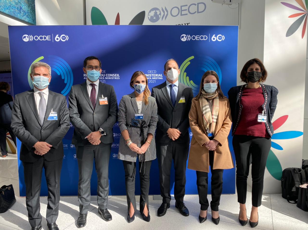 Colombia consigue aliados en Francia para lograr sus metas ambientales y proteger el planeta Colombia consigue aliados en Francia para lograr sus metas ambientales y proteger el planeta