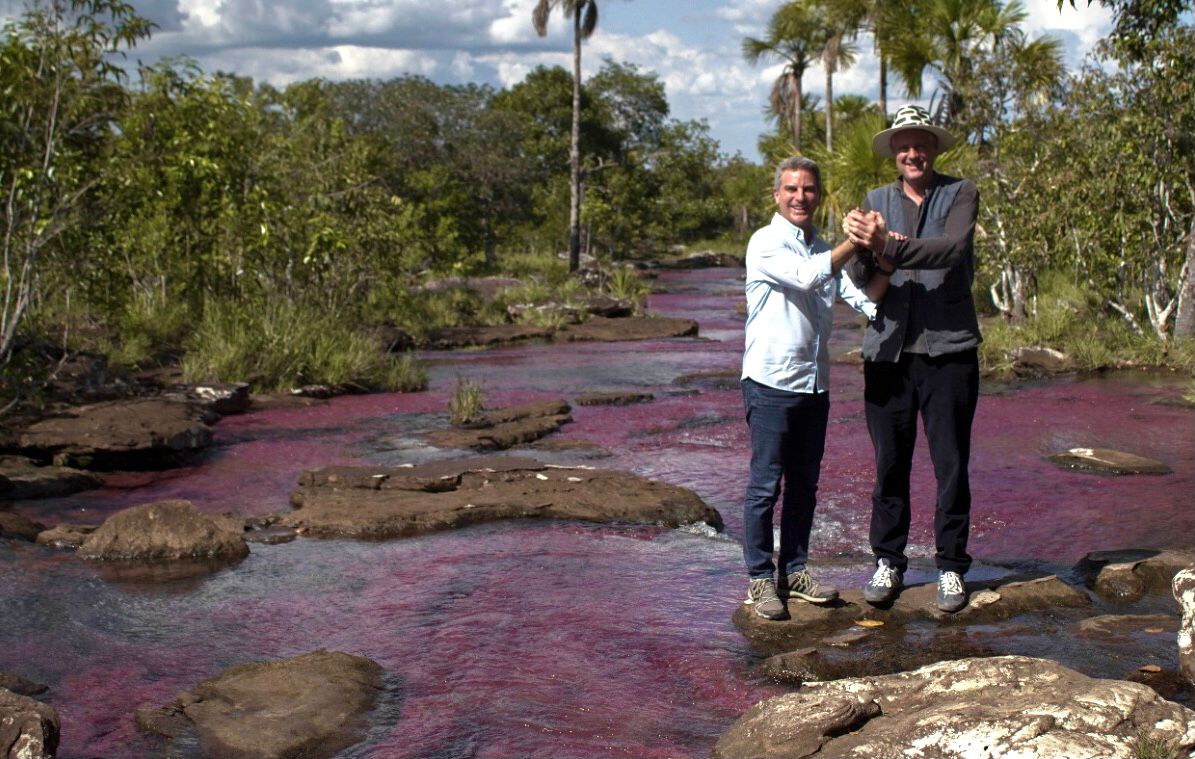 Ministros Correa y Goldsmith, de recorrido por el Amazonas