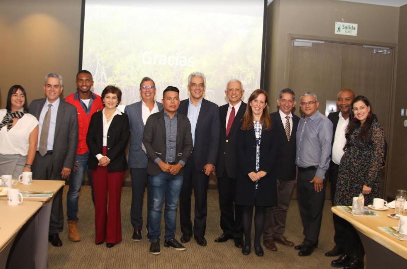 MinAmbiente comprometido con la conservación de los Manglares en el Pacífico MinAmbiente comprometido con la conservación de los Manglares en el Pacífico