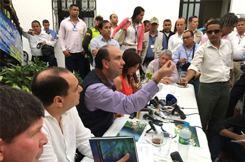 Minambiente y CRA anuncian Plan de Acción con inversión de 2.500 millones de pesos para recuperar el lago El Cisne Minambiente y CRA anuncian Plan de Acción con inversión de 2.500 millones de pesos para recuperar el lago El Cisne
