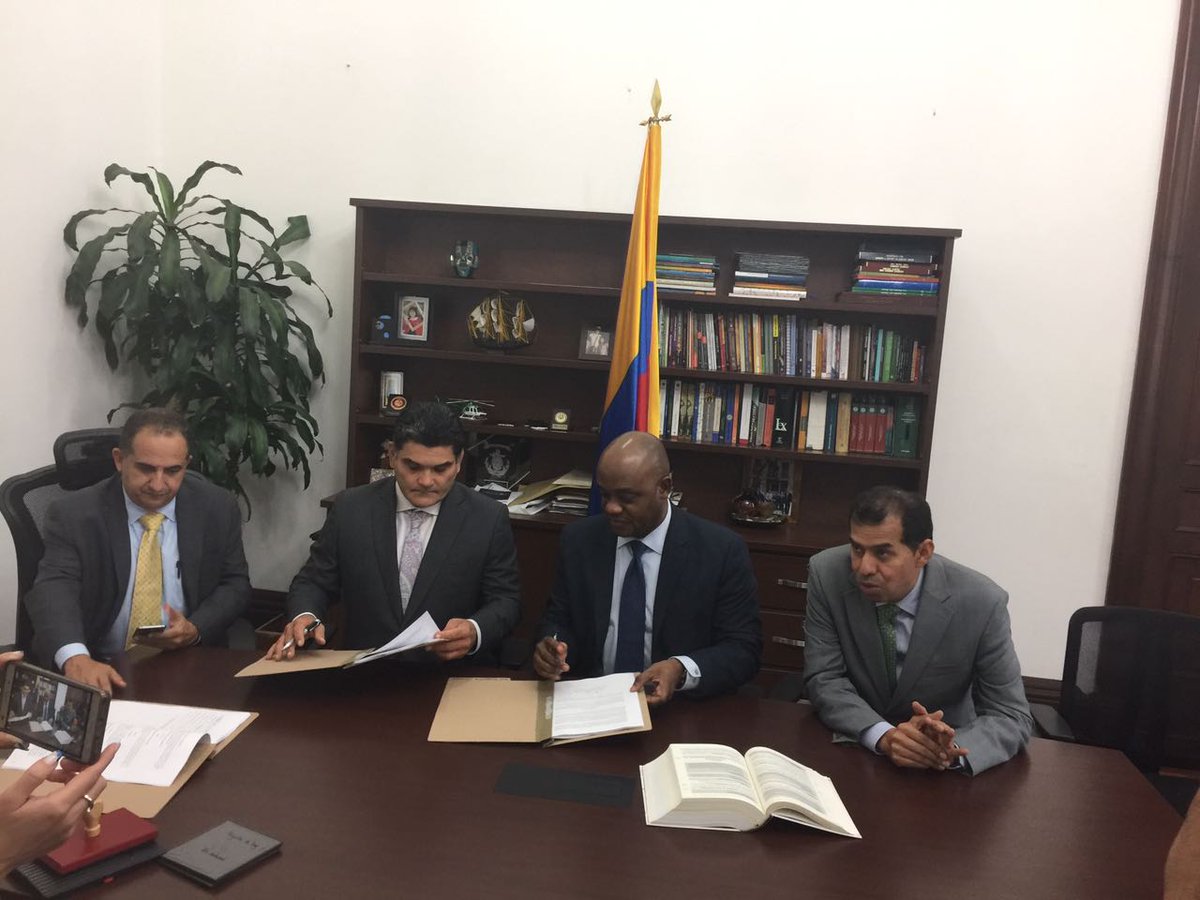 Minambiente presenta proyecto de ley del Río Bogotá Minambiente presenta proyecto de ley del Río Bogotá