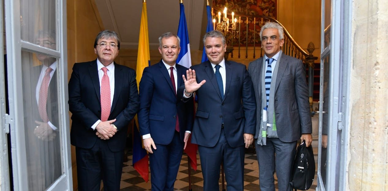 Colombia y Francia firman acuerdo para el desarrollo sostenible del país Colombia y Francia firman acuerdo para el desarrollo sostenible del país