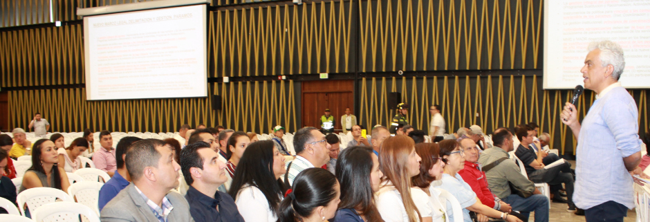 En reunión preliminar, MinAmbiente presenta propuesta integral para delimitación de Santurbán En reunión preliminar, MinAmbiente presenta propuesta integral para delimitación de Santurbán