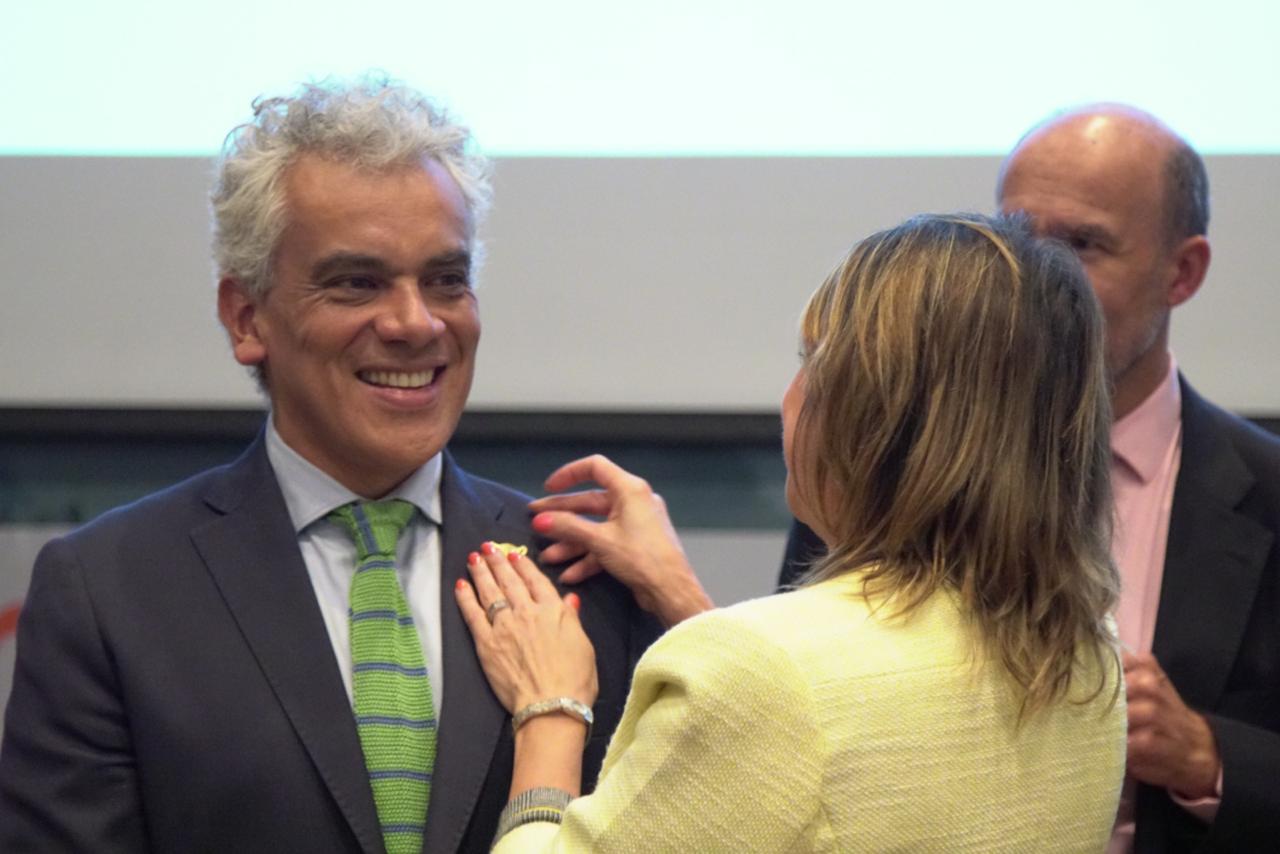 MinAmbiente recibió reconocimiento por su contribución en la protección de recursos naturales MinAmbiente recibió reconocimiento por su contribución en la protección de recursos naturales