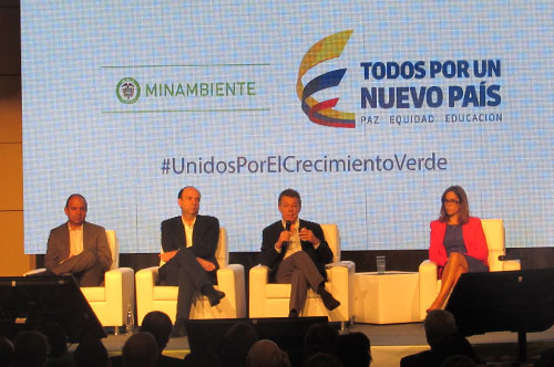 Presidente Santos pide acelerar proceso de Paz para garantizar cuidado del Medio Ambiente Presidente Santos pide acelerar proceso de Paz para garantizar cuidado del Medio Ambiente