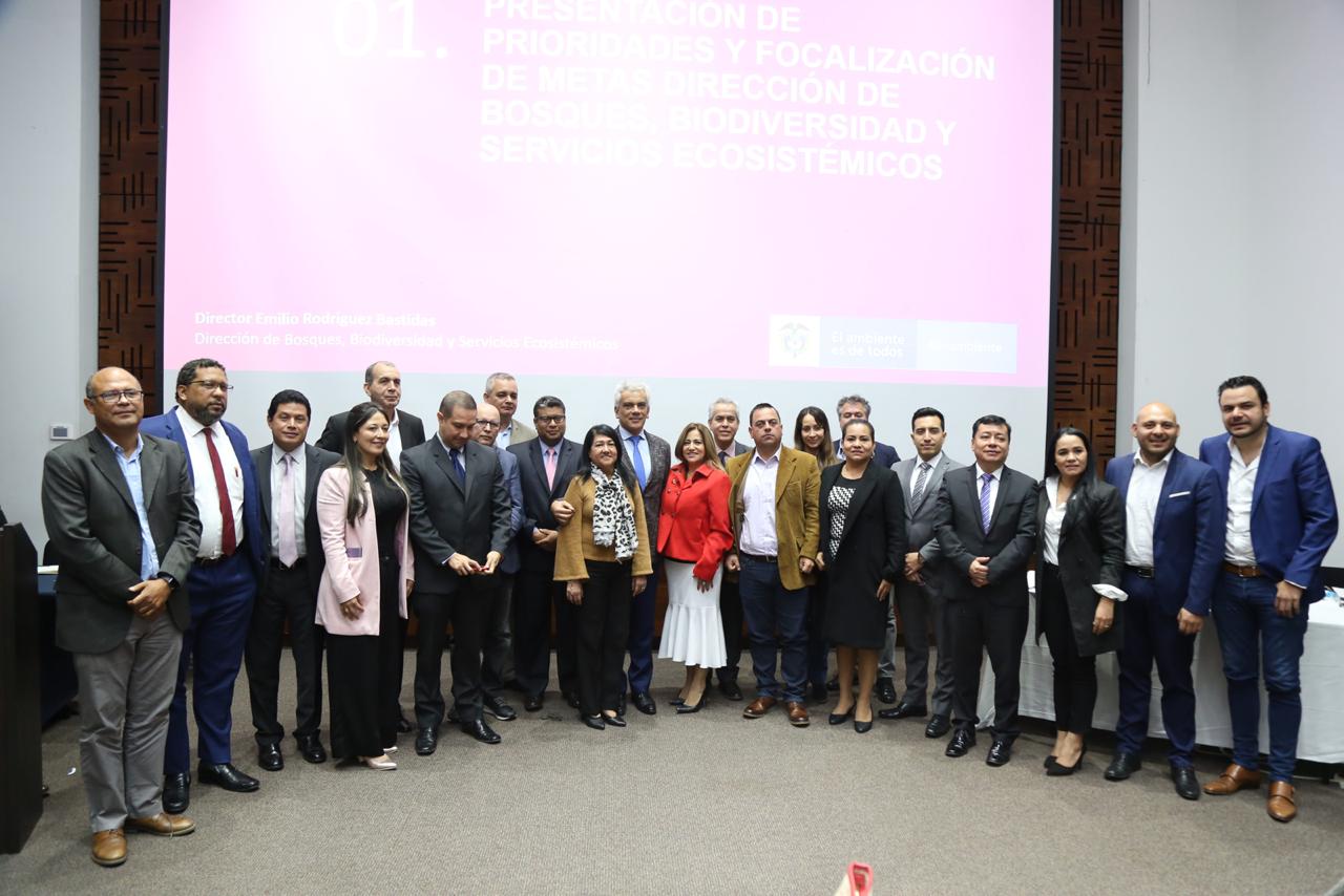 Primer encuentro de Minambiente con directores electos de Corporaciones Autónomas Regionales