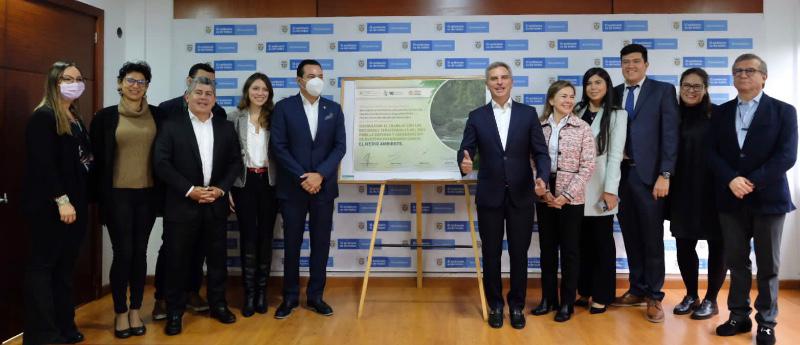 El Minambiente firmó memorando para estructurar proyectos y acceder a recursos El Minambiente firmó memorando para estructurar proyectos y acceder a recursos