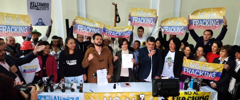 Radicado el proyecto de ley que cerrará la puerta al fracking en Colombia Radicado el proyecto de ley que cerrará la puerta al fracking en Colombia
