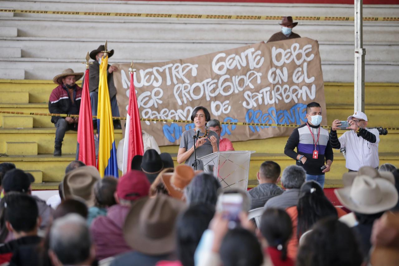 “Los campesinos que están en el páramo se pueden quedar en el páramo” Minambiente “Los campesinos que están en el páramo se pueden quedar en el páramo” Minambiente