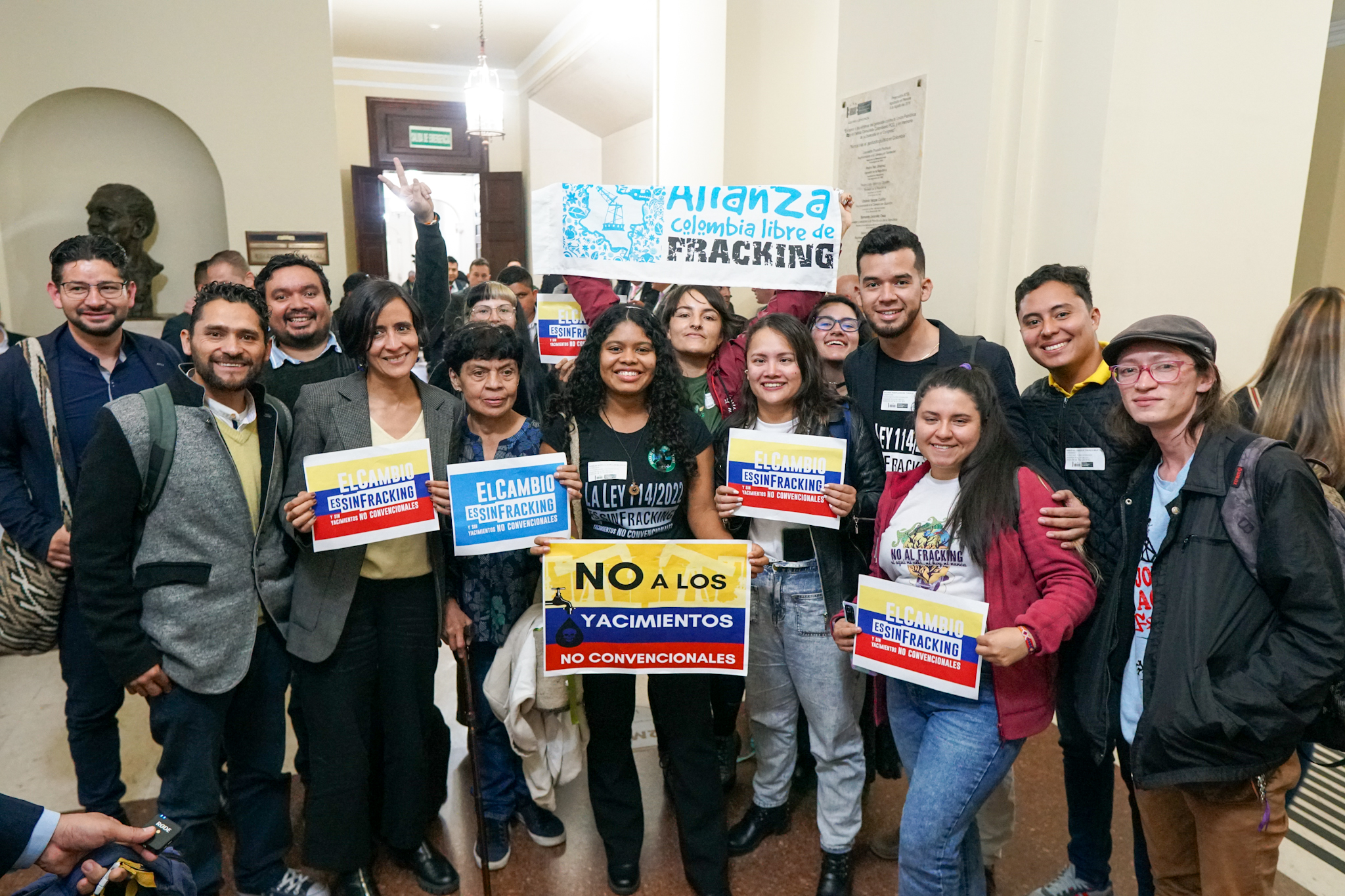 Proyecto de ley contra el fracking, aprobado en plenaria de Senado Proyecto de ley contra el fracking, aprobado en plenaria de Senado