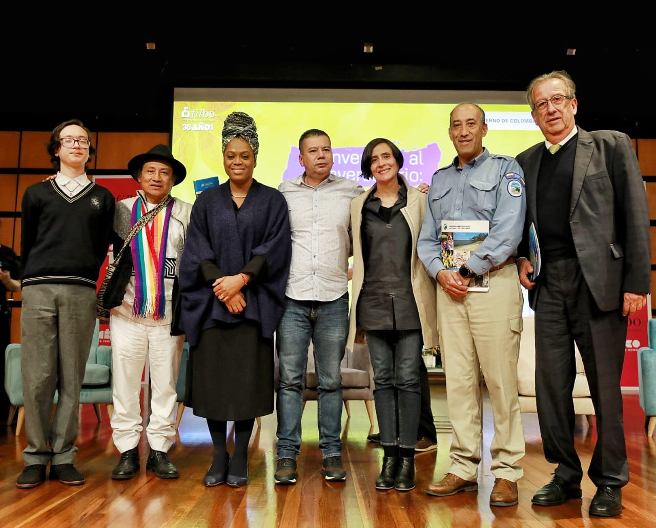 Minambiente y Mineducación liderarán debate nacional para construir la política de educación ambiental del país Minambiente y Mineducación liderarán debate nacional para construir la política de educación ambiental del país