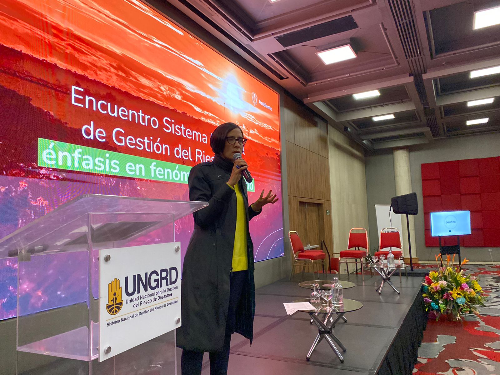 Ministra de Ambiente llama al país a ponerse el chip de emergencia para enfrentar El Niño Ministra de Ambiente llama al país a ponerse el chip de emergencia para enfrentar El Niño