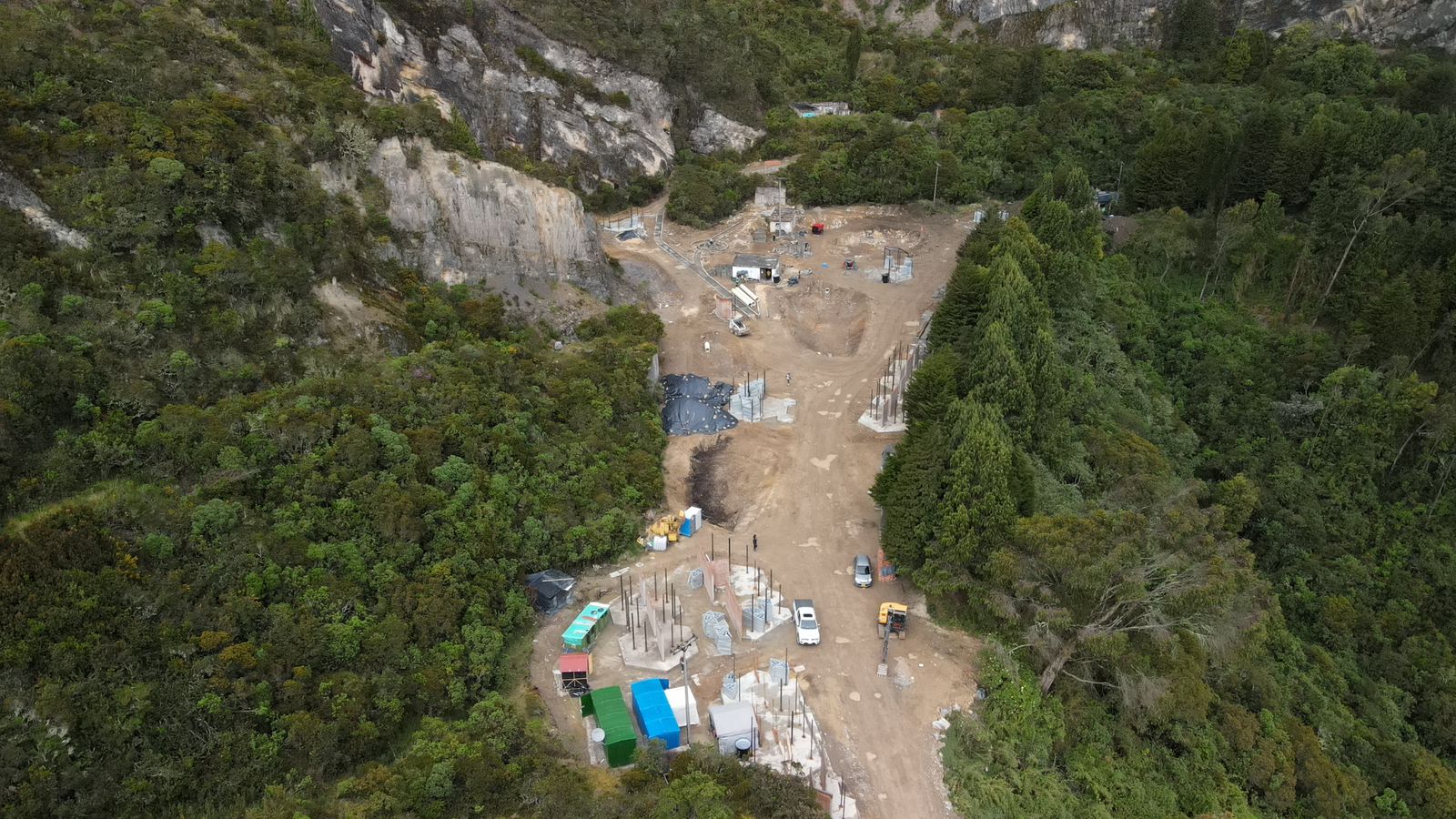 Minambiente suspende actividades de construcción en Serranía El Zuque
