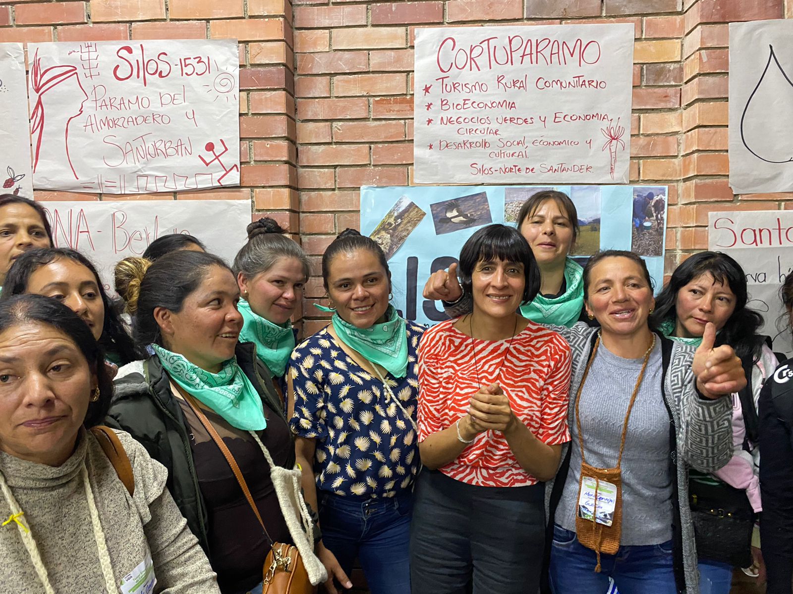 «Los campesinos pueden seguir en el páramo»: Minambiente en encuentro de mujeres del Almorzadero