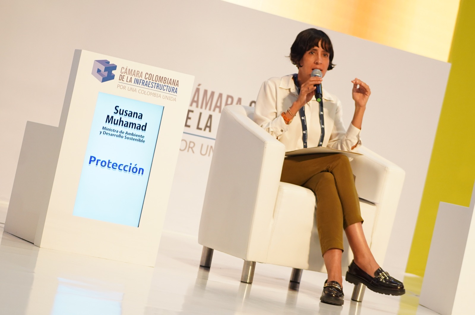 Lineamientos verdes para que la infraestructura vial enfrente el cambio climático Lineamientos verdes para que la infraestructura vial enfrente el cambio climático