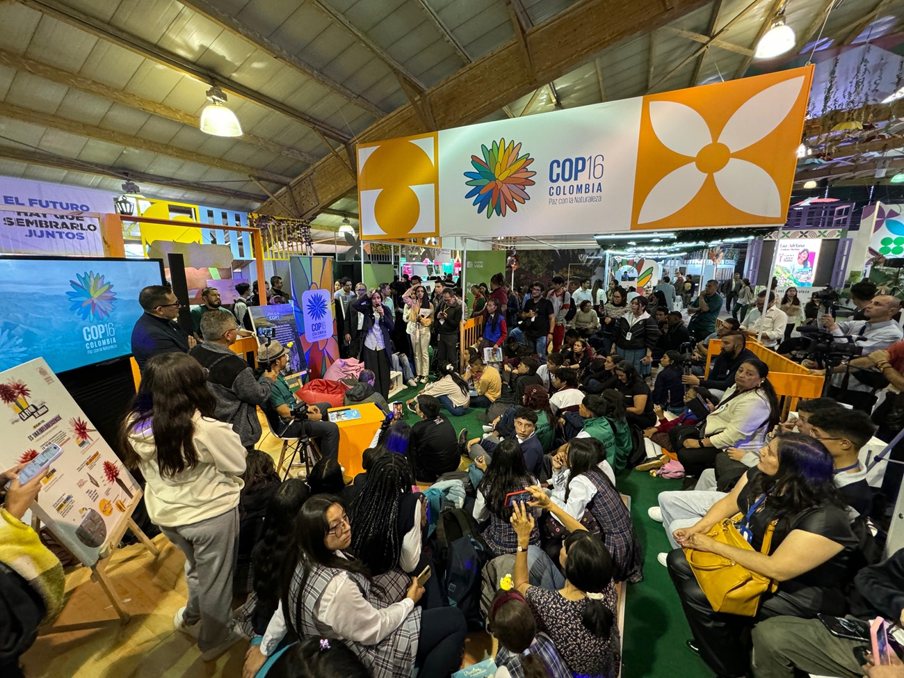 Más de once mil visitantes a la FILBo2024, se dejaron cautivar por la COP16 Más de once mil visitantes a la FILBo2024, se dejaron cautivar por la COP16