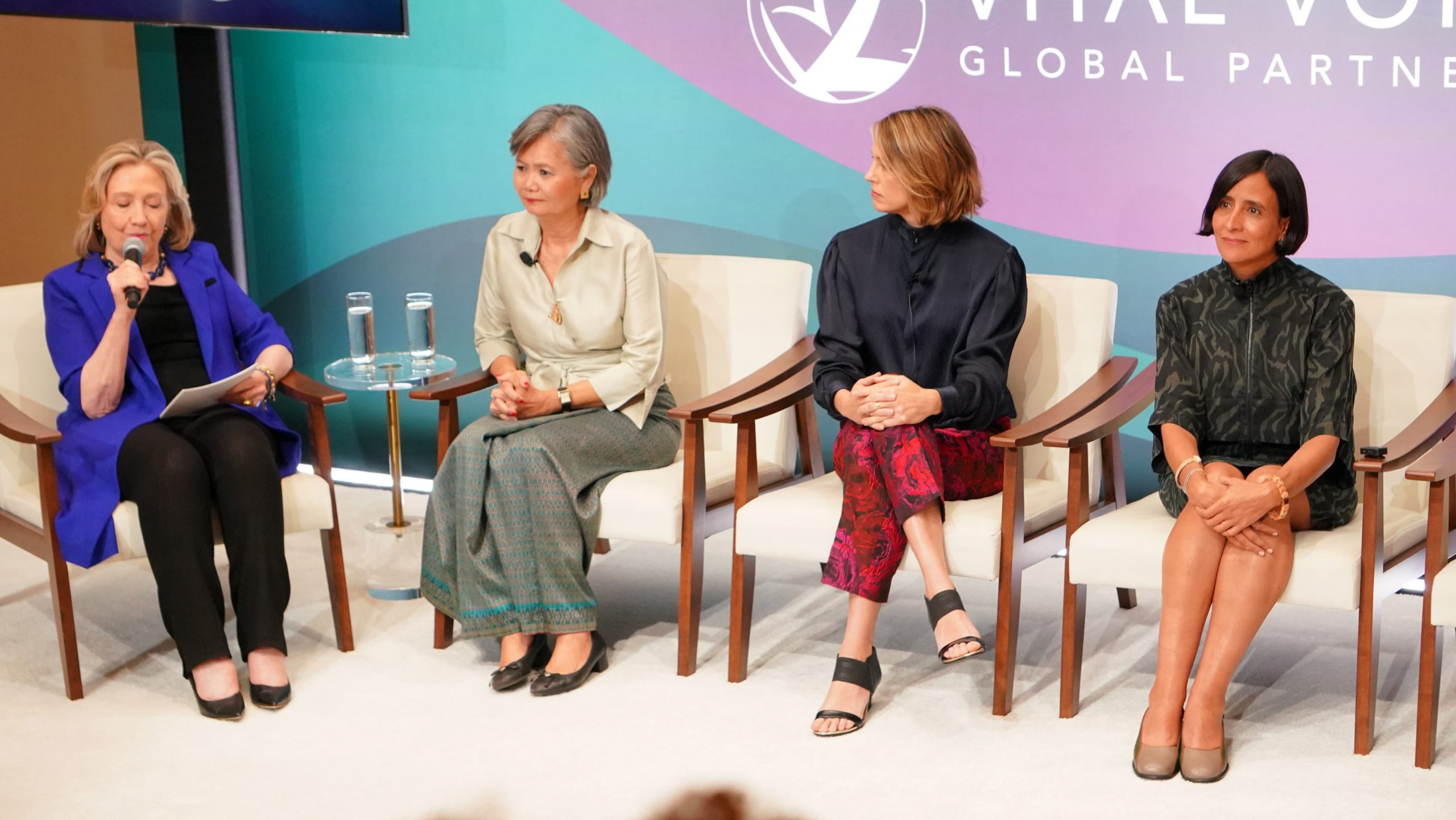 Hillary Clinton elogió la posición de la ministra sobre la crisis climática global.