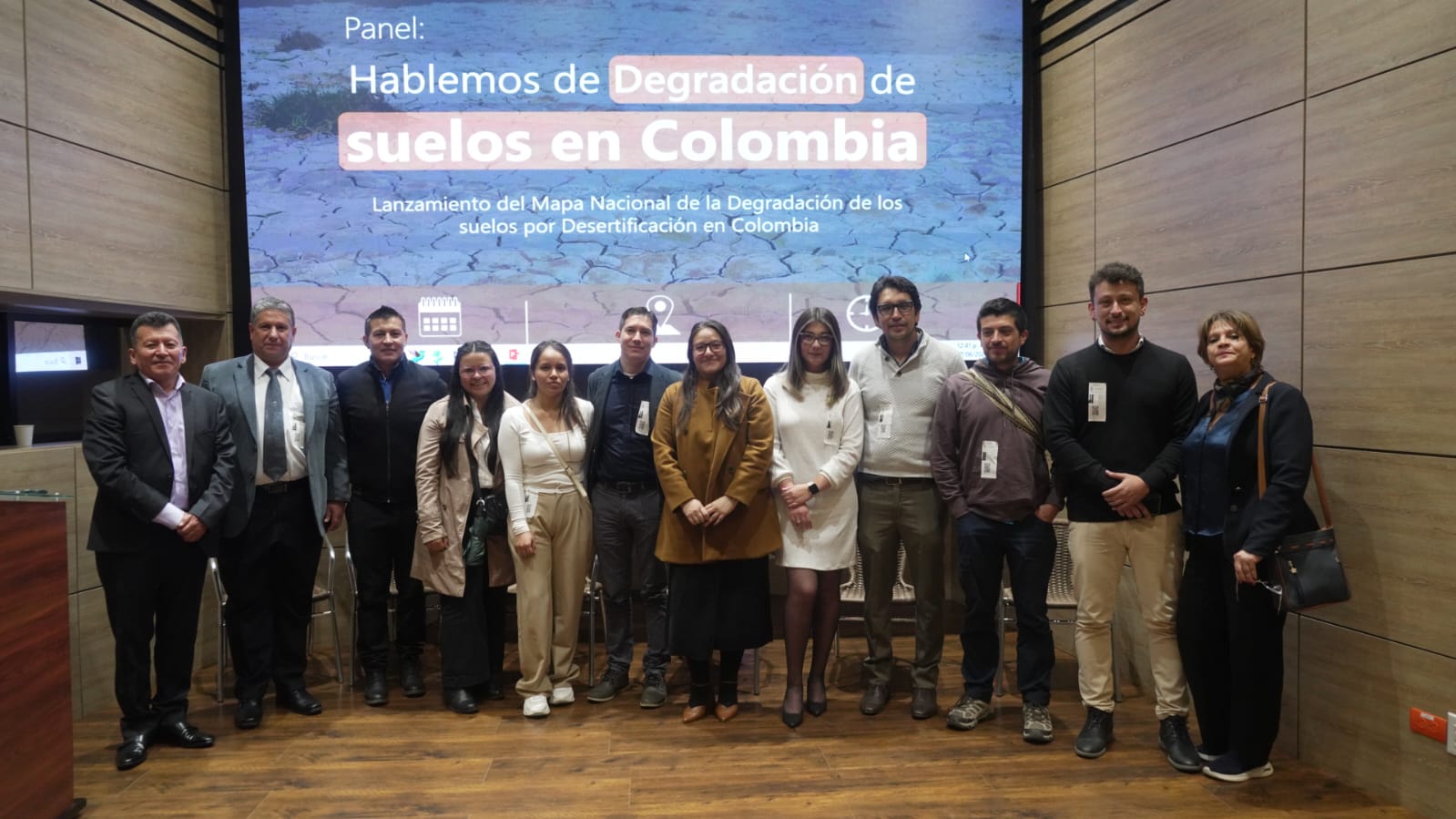 Sector Ambiente lanza mapa de zonificación de la degradación de los suelos por desertificación en Colombia