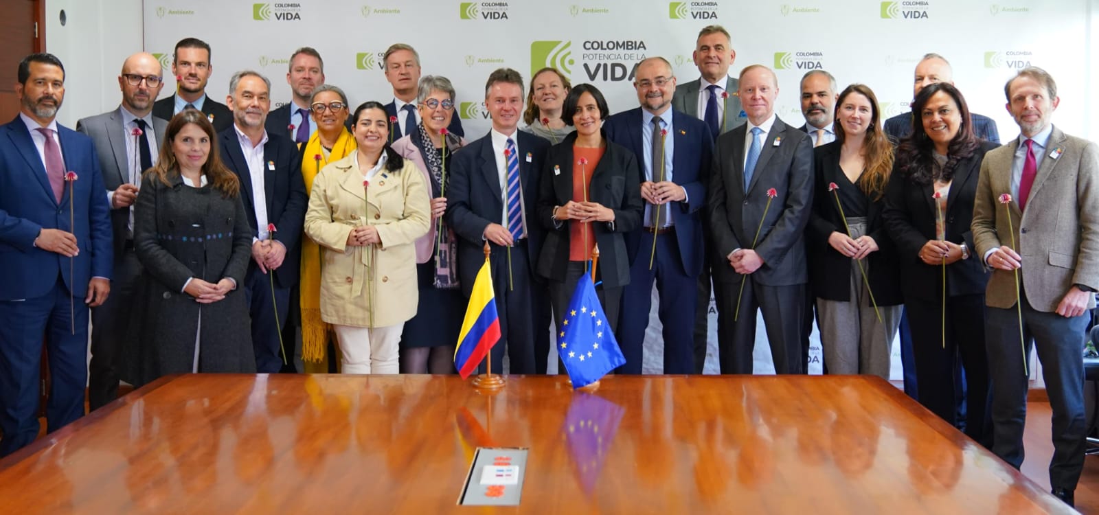 Unión Europea entregó más de $47.000 millones para la lucha contra la deforestación en Colombia Unión Europea entregó más de $47.000 millones para la lucha contra la deforestación en Colombia
