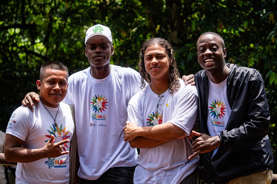 Jóvenes rurales de Latinoamérica y el Caribe lanzan llamado a la acción rumbo a la COP16 Jóvenes rurales de Latinoamérica y el Caribe lanzan llamado a la acción rumbo a la COP16