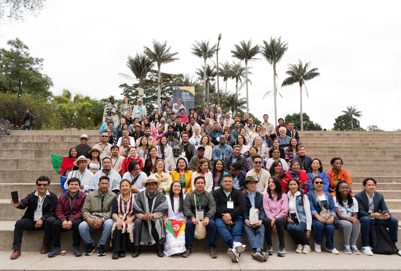 Pueblos indígenas y comunidades locales del mundo buscan ampliar su participación en el Convenio sobre Diversidad Biológica (CDB) Pueblos indígenas y comunidades locales del mundo buscan ampliar su participación en el Convenio sobre Diversidad Biológica (CDB)