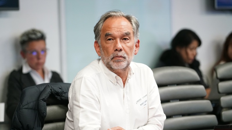 Sector Ambiente invertirá cerca de $80.000 millones para la atención de desastre en el país Sector Ambiente invertirá cerca de $80.000 millones para la atención de desastre en el país