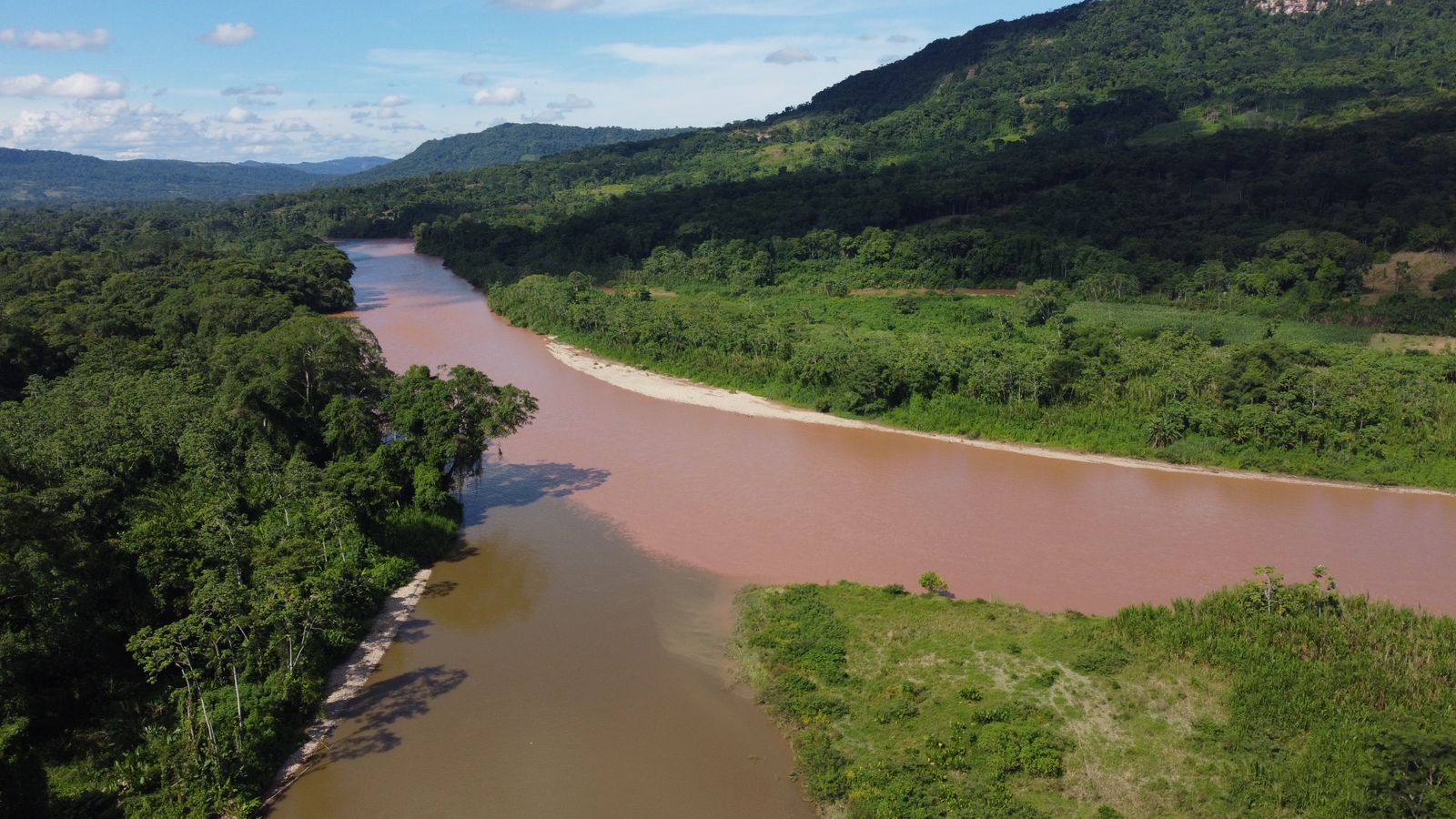 Minambiente expide decreto para proteger áreas estratégicas por crisis en el Catatumbo Minambiente expide decreto para proteger áreas estratégicas por crisis en el Catatumbo