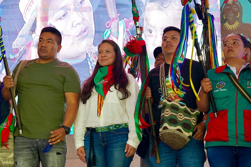 Ministra Lena Estrada impulsa gobernanza indígena y anuncia debate de fracking en el Congreso