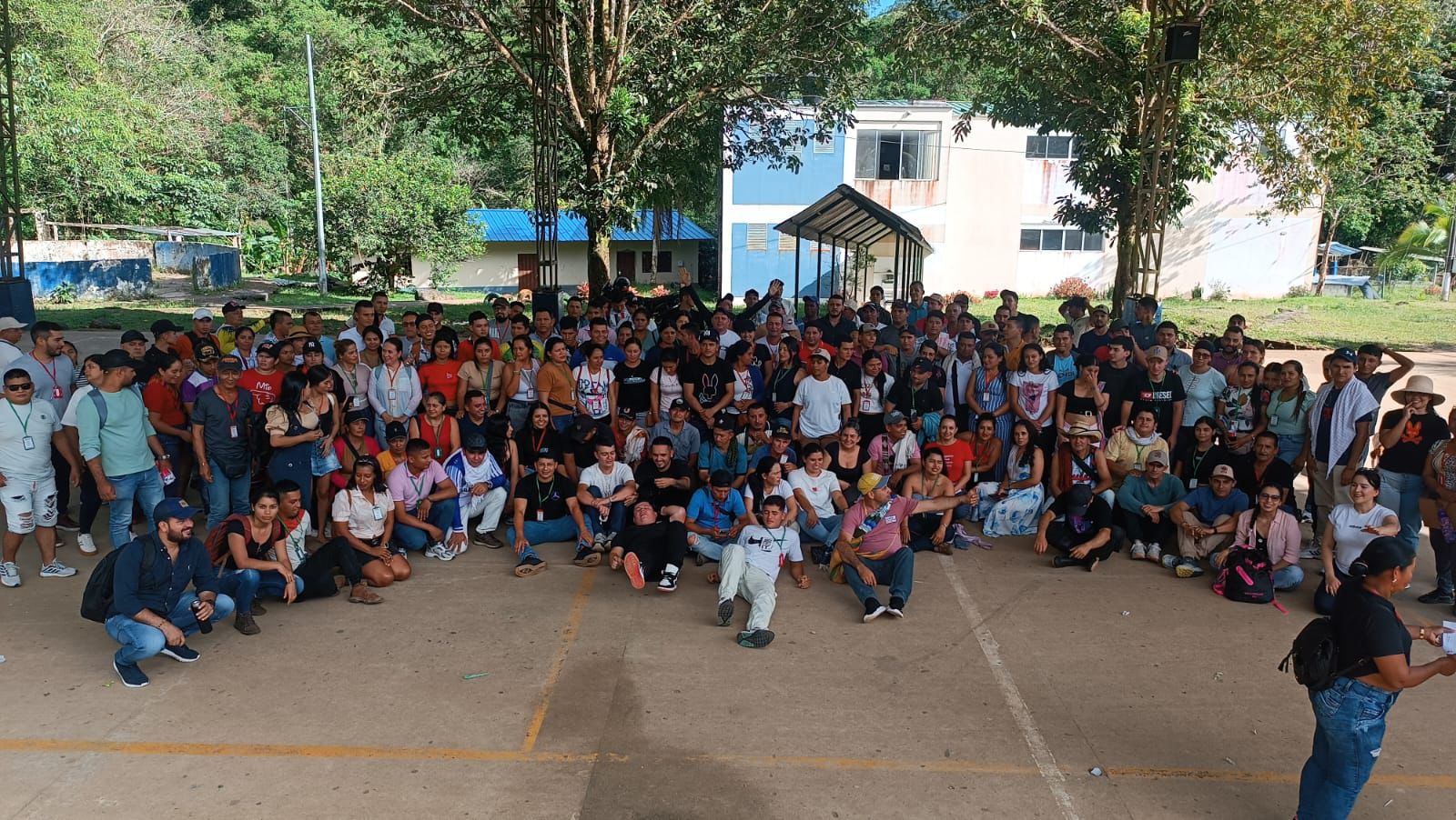 Más de 4.000 familias campesinas avanzan en la restauración de 12.000 hectáreas de bosques en Caquetá