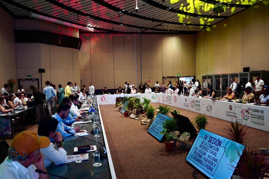 Minambiente presenta avances en zonificación ambiental del Acuerdo de Paz