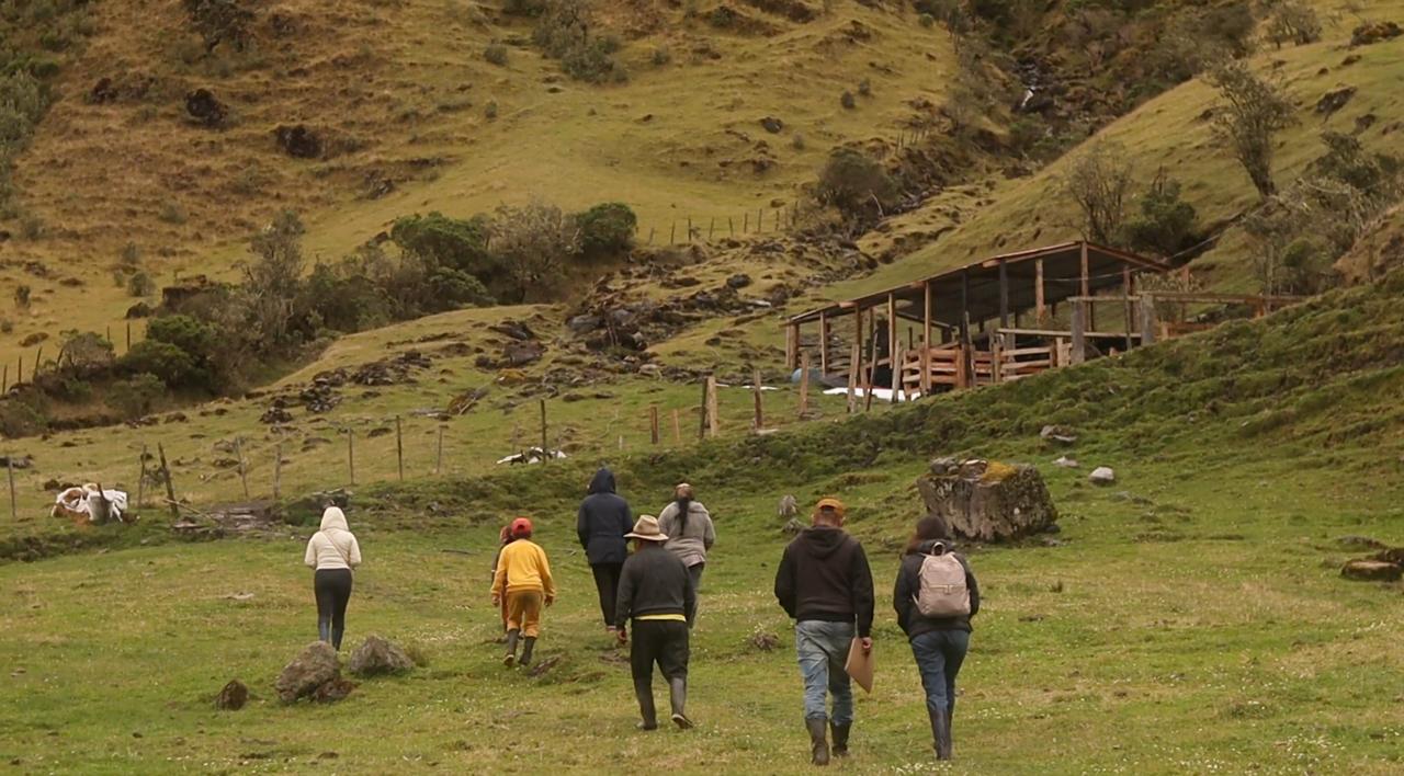 Así se protegen más de 4.900 hectáreas del Páramo Almorzadero con acuerdos de conservación comunitarios