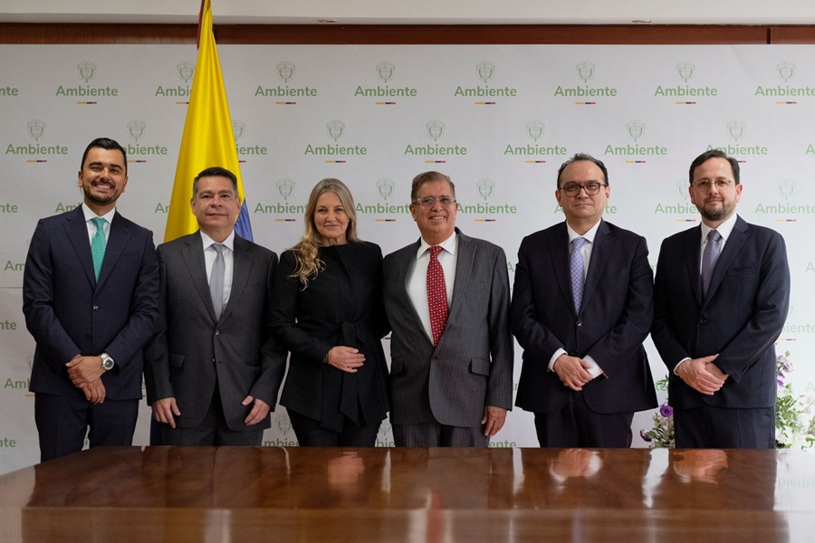 Posesionados nuevos viceministros, secretario general de Minambiente y director de ANLA