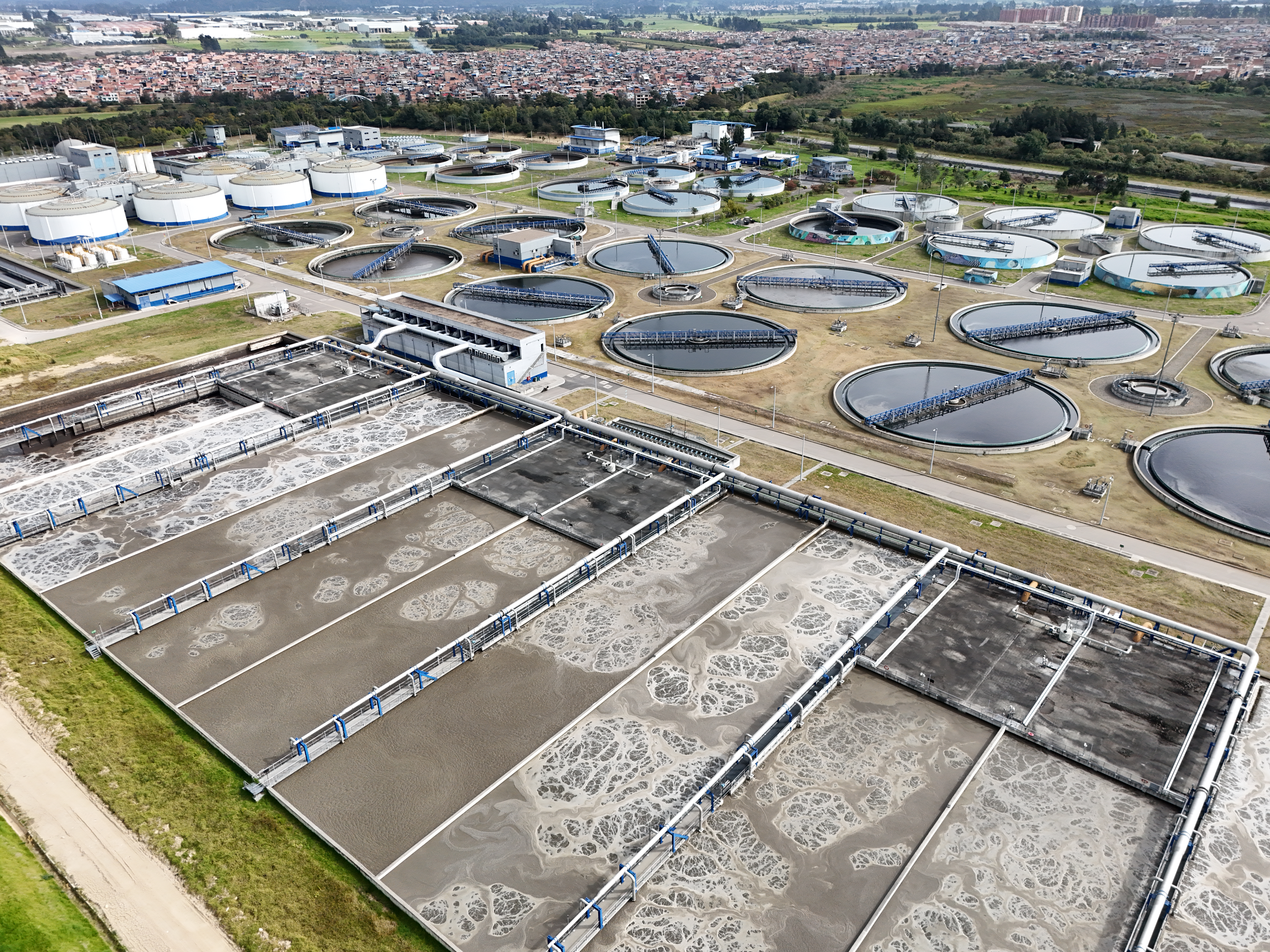 Gobierno De La Espriella destraba reúso de agua residual de la PTAR Salitre en Bogotá