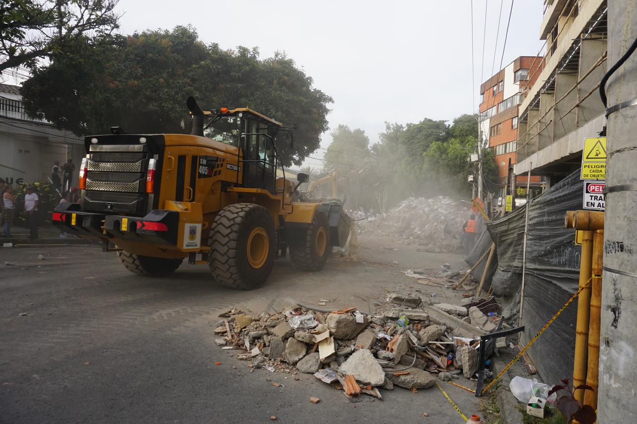 Gobierno endurece control para el manejo de residuos y escombros del terremoto